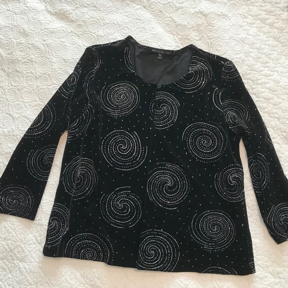 Dressy Briggs NY black velour faux 2-piece with glittery silver swirls (PL) - Picture 7 of 16